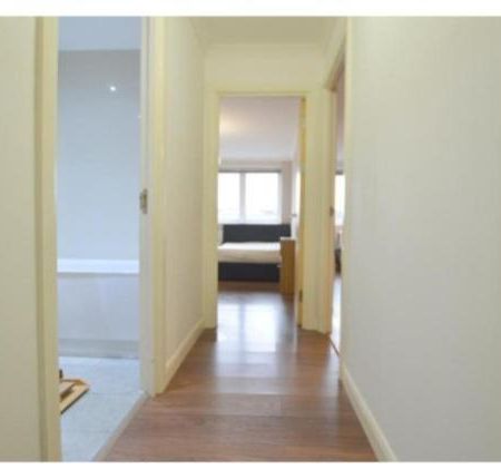 Spacious Modern Flat In Luton Town Centre Esterno foto